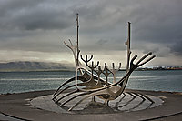 Bernhard Saalfeld - Wikingerboot - Skulptur Sonnenfahrt
